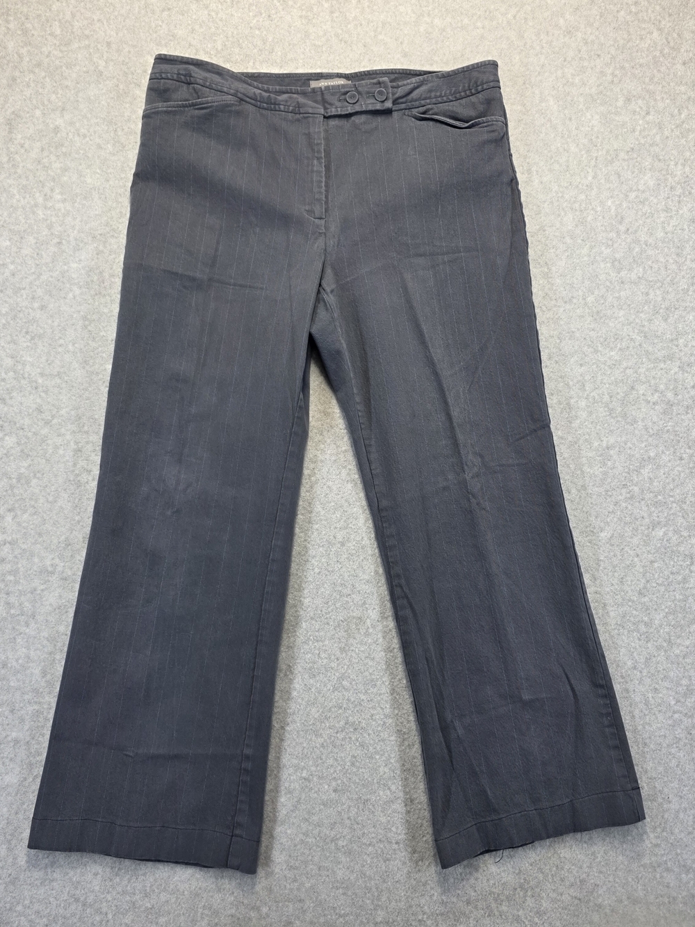 Ann Taylor Women’s 14 Charcoal Pinstripe Stretch Straight Leg Dress Pants